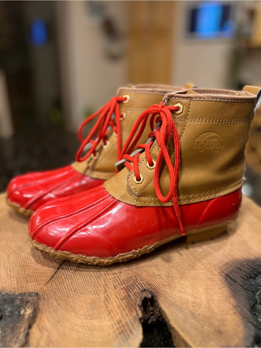 Vintage Igloo Duck Boots Womens 7 Red Tan Lace Up Rubber Rain Snow Boots
